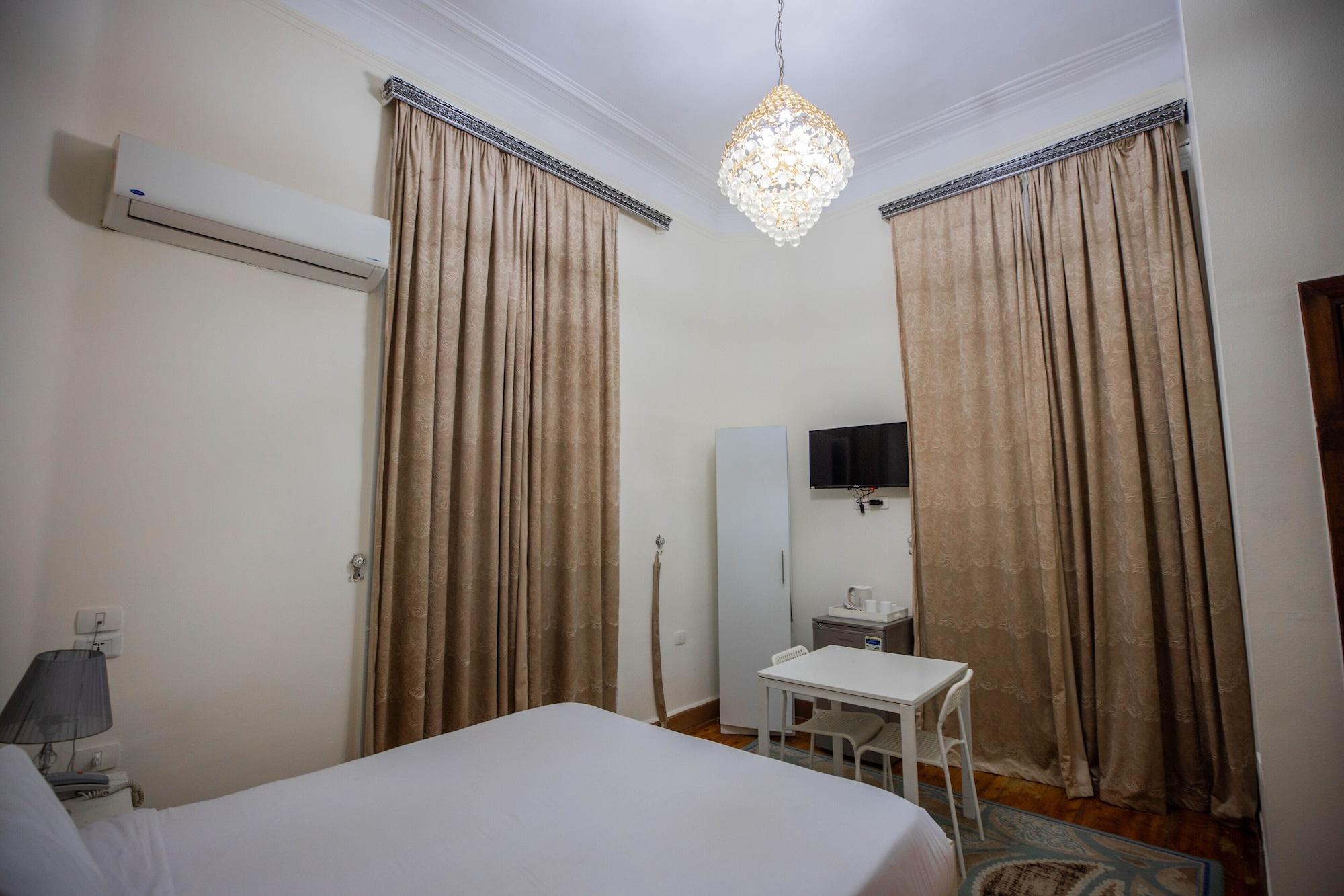 The Square Boutique Bed & Breakfast 3*
